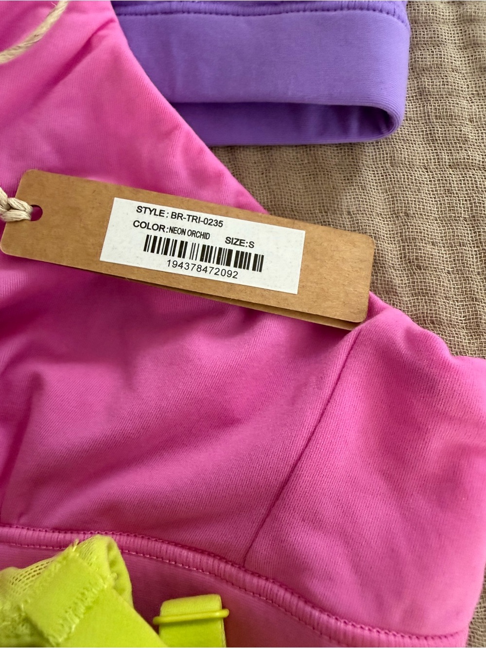 Skims Fits Everybody Triangle Bralette - Picture 3 of 4